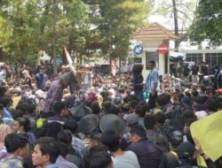 Peristiwa Yang Terjadi Di Yogyakarta Aksi Unjuk Rasa Mahasiswa